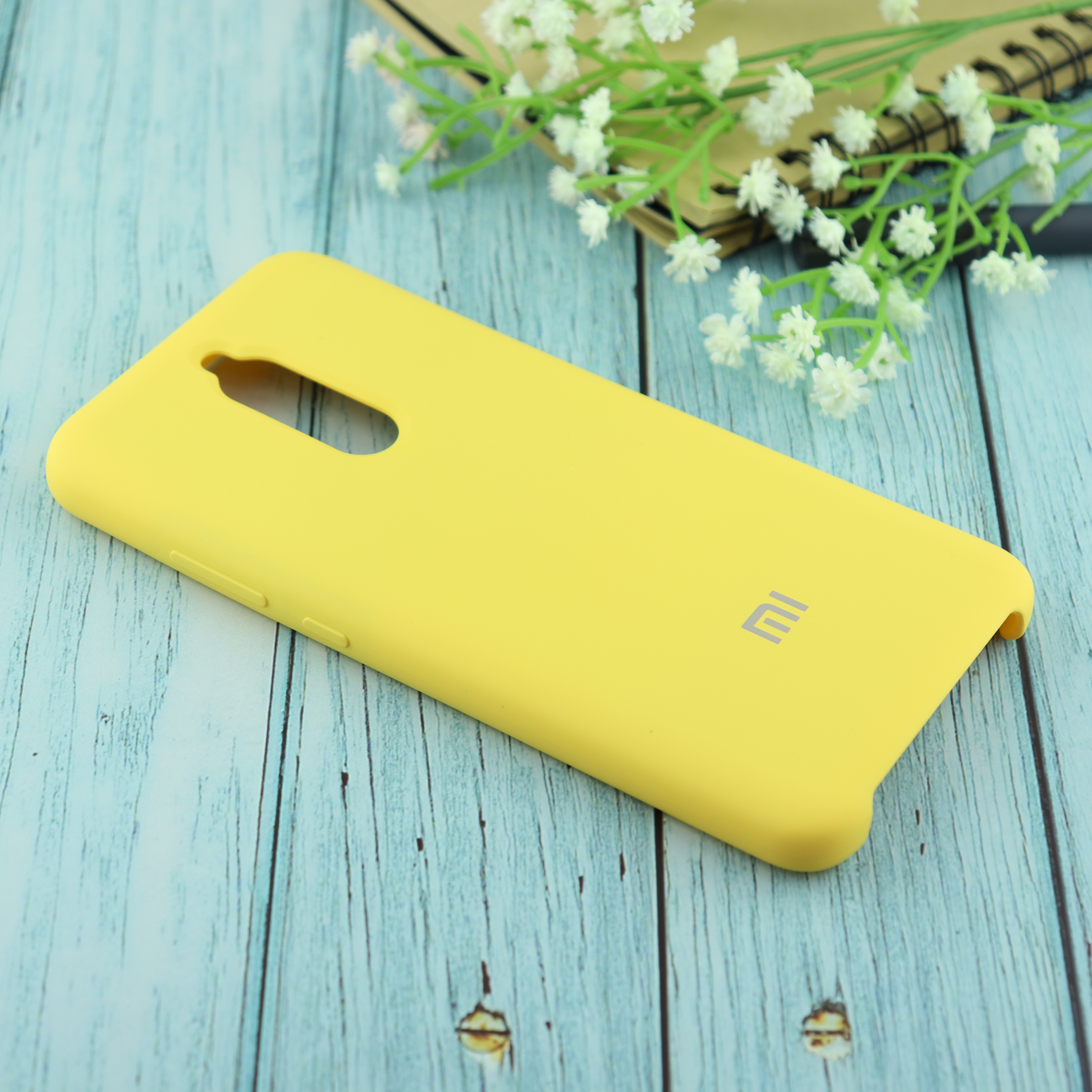 Купить Чехол Silicone case для Xiaomi Redmi 8 жёлтый(4) в Крыму, цены,  отзывы, характеристики | Микролайн