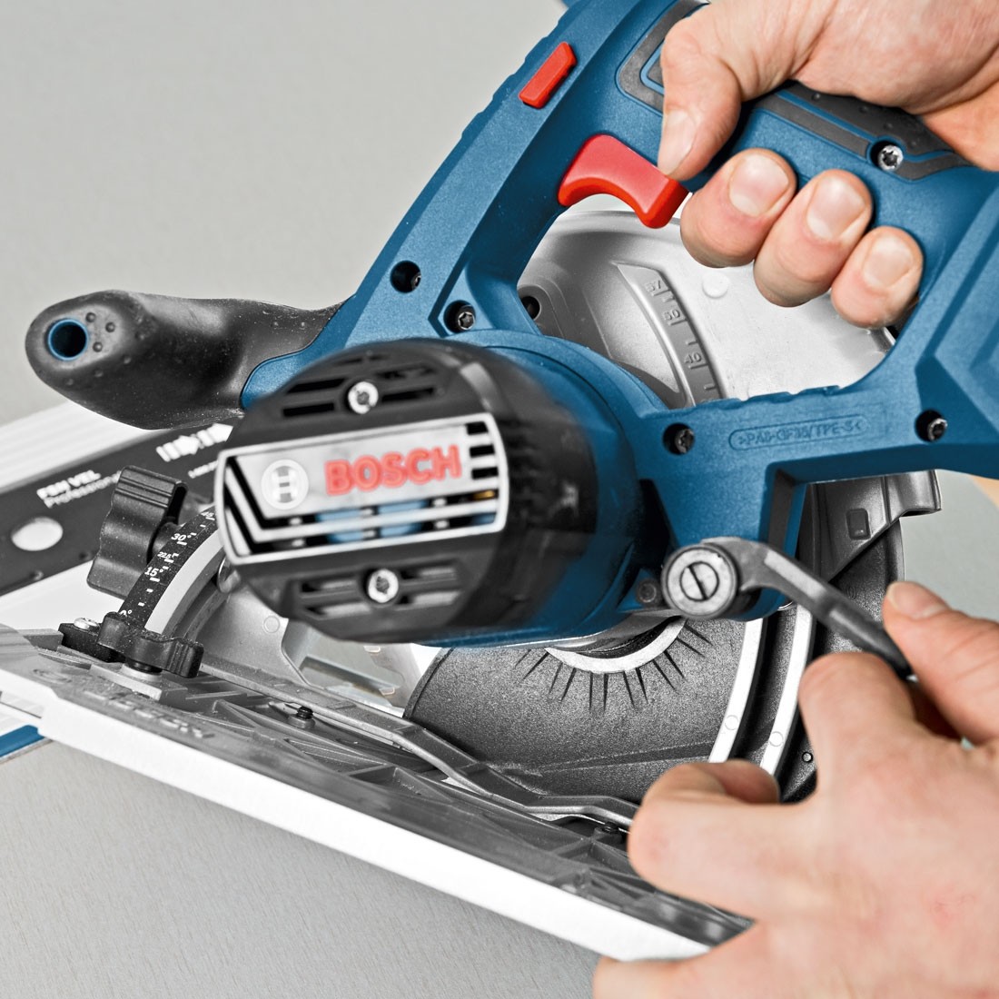 Bosch GKS 18V 57 G