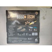  УЦ MB sAM4 Gigabyte B550M DS3H 4xDDR4-3200, DVI-D+HDMI, 2xPCI-Ex16, 1xPCI-Ex1, 4xSATA3(RAID 0/1/10), 2xM.2 (плохая упаковка, перепрошивка BIOS) 