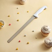  Нож для бисквита, крупные зубчики, ручка пластик, рабочая поверхность 30 см (12»), толщина лезвия 1,8 мм (2675716) 