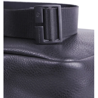  Сумка Piquadro Than CA3084S135/N кожа, черный 
