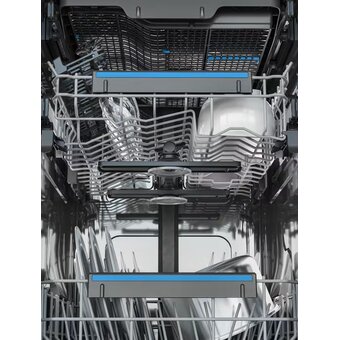  Встраиваемая посудомоечная машина ELECTROLUX EEG63400L черный 