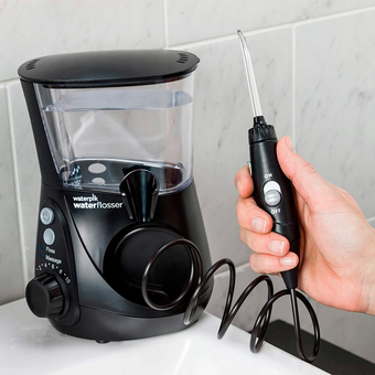  Ирригатор Waterpik WP-662 черный/серый 