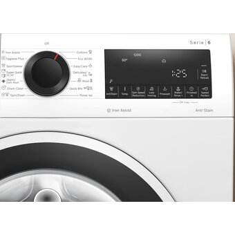  Стиральная машина BOSCH WGG242Z2BY 