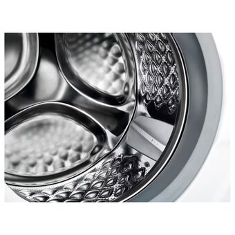  Стиральная машина Electrolux EW8W4402QE 