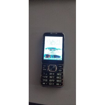  УЦ Мобильный телефон Maxvi X10 Metallic gold (После СЦ, смена ПО, ПУ) 