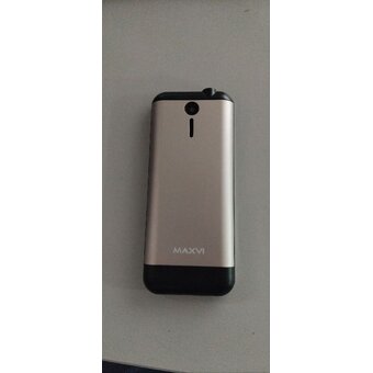  УЦ Мобильный телефон Maxvi X10 Metallic gold (После СЦ, смена ПО, ПУ) 