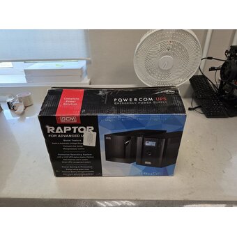  УЦ Источник бесперебойного питания Powercom Raptor RPT-1500AP 900Вт 1500ВА черный (плохая упаковка, вид б/у, сильный запах пластика) 