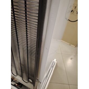  УЦ Холодильник Atlant 1601-100 (плохая упаковка, незначительные царапины на корпусе, повреждены держатели перегородок внутри) 