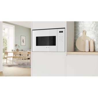  Встраиваемая микроволновая печь Bosch BEL554MW2 белый 