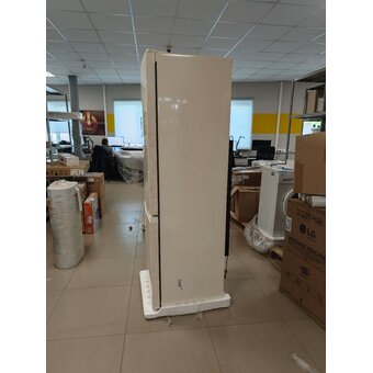 УЦ Холодильник Hotpoint HT 4180 AB мраморный (плохая упаковка, замена двери, малая вмятина сбоку) 