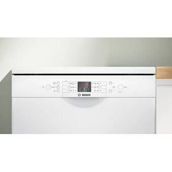  Посудомоечная машина BOSCH SMS26AW00Q белый 