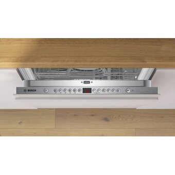  Встраиваемая посудомоечная машина BOSCH SMV26DX00T 