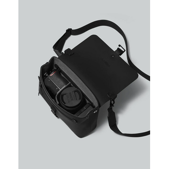  Сумка Gaston Luga GLXNKCBBK GL X Nikon Crossbody Black 