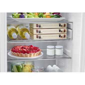  Встраиваемый холодильник Samsung BRB80F26ADF0EO 