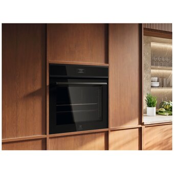  Духовой шкаф Electrolux EOF8H39H черный 