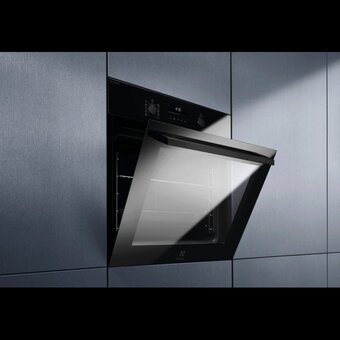  Духовой шкаф Electrolux LOD6F77WZ черный 