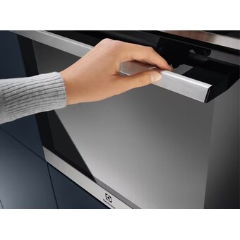  Духовой шкаф ELECTROLUX EOD6P66WX 