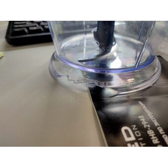  УЦ Блендер Red Solution RHB-2948 (плохая упаковка, б/у, нет гар.талона, скол на резервуаре измельчителя, пересборка) 