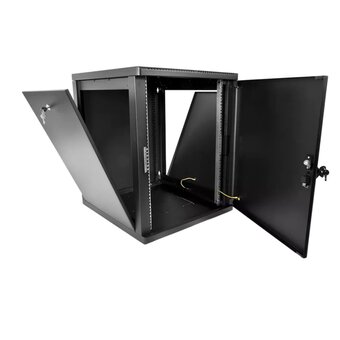  Шкаф коммутационный ЦМО ШРН-М-15.500.1-9005 настенный 15U 600x520мм черный 