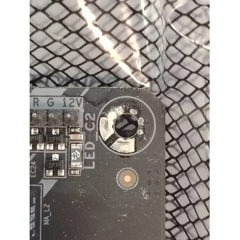  УЦ Материнская плата GIGABYTE B550 AORUS Elite V2 (плохая упаковка, следы установки, замена SMD микросхемы) 