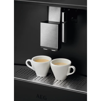  Встраиваемая кофемашина AEG KKB894500B 