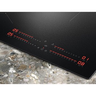 Варочная поверхность индукционная Electrolux EIS62453IZ   Варочная поверхность индукционная Electrolux EIS62453IZ