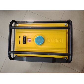  УЦ Генератор бензиновый DENZEL PS 33 (946834) (плохая упаковка, малые потертости на корпусе, замена прокладок) 