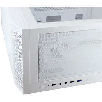  Корпус Ginzzu GL 390 боковая дверца закаленное стекло на петлях на магнитах, controller CRC10, 4* 12R6W Fan 12см RGB белый 