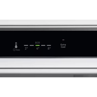 Встраиваемый холодильник AEG TK6DS181EC   Встраиваемый холодильник AEG TK6DS181EC