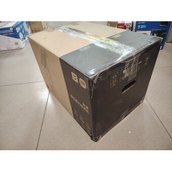 УЦ Отпариватель Xiaomi Mijia ZYGTJ01KL Supercharged Garment Steamer (плохая упаковка, малые царапины на корпусе)   УЦ Отпариватель Xiaomi Mijia ZYGTJ01KL Supercharged Garment Steamer (плохая упаковка, малые царапины на корпусе)