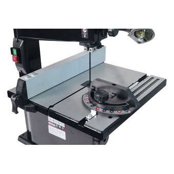  Ленточнопильный станок Bucktool BS0902 