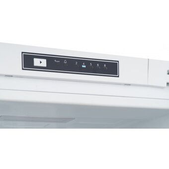  Встраиваемый холодильник SCHAUB LORENZ SL SE312WE 