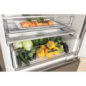  Встраиваемый холодильник Whirlpool WHSP70T122 