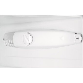  Встраиваемый холодильник Electrolux LXB2AE82S 