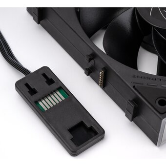  Комплект вентиляторов (3 шт.) Thermalright TL-M12QR X3 (TRTLM12QRX3.3P) / Reverse / ARGB / 120mm PWM 