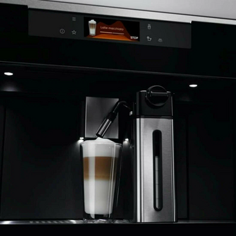  Встраиваемая кофемашина ELECTROLUX KBC85X нерж и черный 