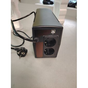  УЦ ИБП Ippon Back Basic 650 Euro 360Вт 650ВА черный (плохая упаковка, б/у, пересборка оборудования) 