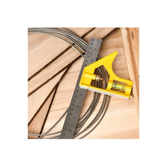  Линейка строительная с угольником и уровнем Deli DL7300Y 