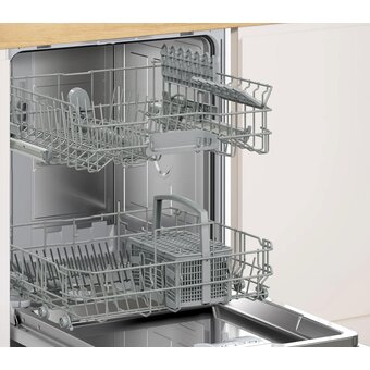  Встраиваемая посудомоечная машина BOSCH SMV26AX00Q 