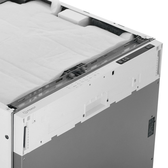  Встраиваемая посудомоечная машина Indesit DI 5C29 