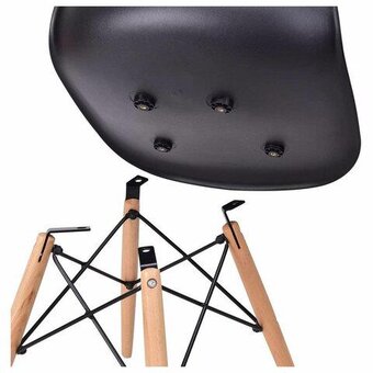  Стул BRABIX Eames CF-010 (532631) черный, 