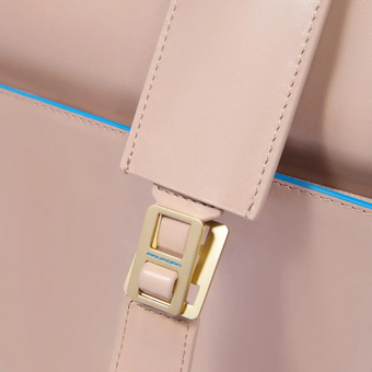  Сумка деловая Piquadro Blue Square BD6680B2/RO2 женская, кожа, пудровый 