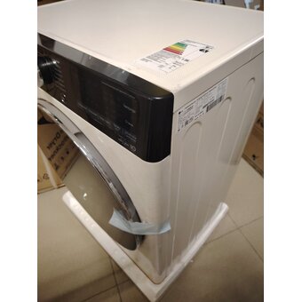  УЦ Стиральная машина LG F2V5HS9B бежевый люк-черный (плохая упаковка, потертость возле панели, замена панели управления) 