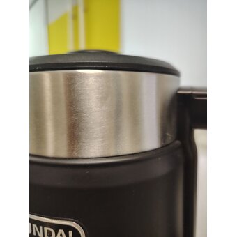  УЦ Электрочайник Hyundai HYK-S3505 черный (плохая упаковка, малые вмятины на корпусе) 