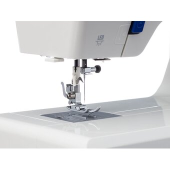  Швейная машина Chayka MasterStich 111 