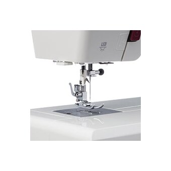  Швейная машина Chayka Power100 