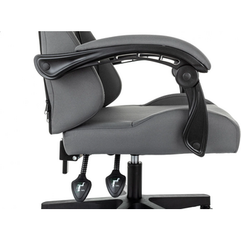  Кресло игровое Zombie 2 серый/черный крестов. пластик 