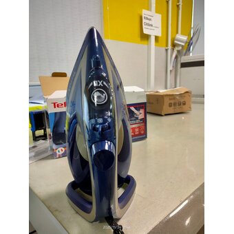  УЦ Утюг TEFAL FV6872E0 (плохая упаковка, люфт у подошвы) 