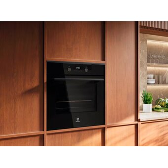  Духовой шкаф Electrolux KOFBH39H черный 